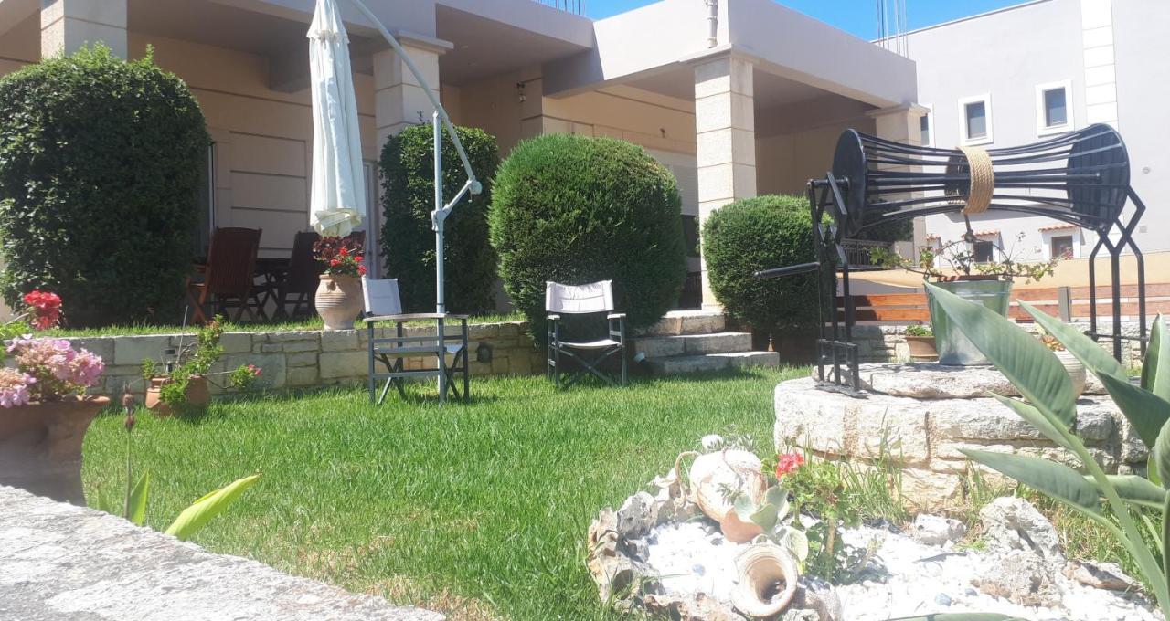 Modern Villa In Chania Perivolia  Bagian luar foto